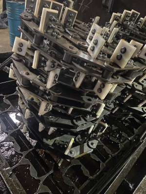 Цепи тяговые пластинчатые ГОСТ 588-81