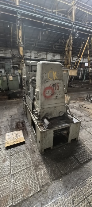 Зубофрезный станок 5К32П