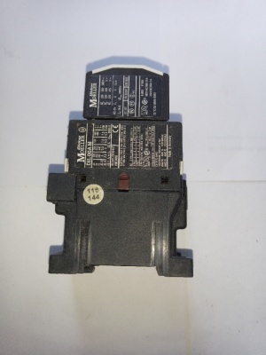 Контактор DIL00AM + 04DILM 20A катушка 230VAC Moeller Германия