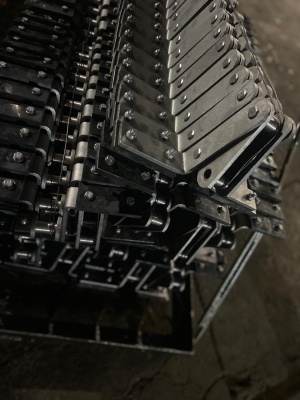 Цепи тяговые пластинчатые ГОСТ 588-81