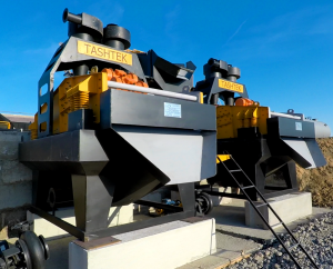 Обезвоживающий грохот с гидроциклоном