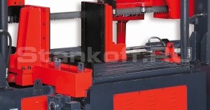 Полуавтоматический ленточнопильный станок KMT 800 KSA