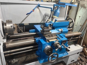 Токарно-винторезный станок 1К62Д