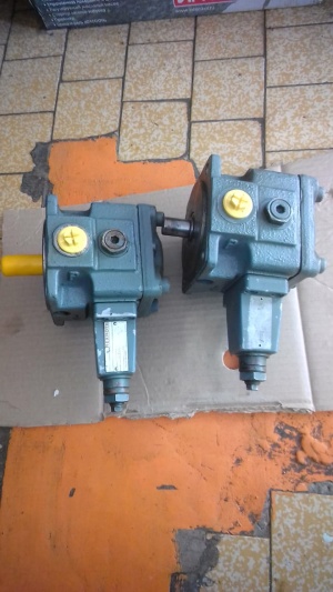 Насос REXROTH 1PV2V3-42\25 RA01MC аналог Г12-53АМ