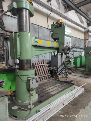 Станок радиально-сверлильный 2А554