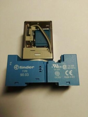 FINDER Typ 60.13 + Typ 90.03 Реле 10A 250V Катушка 24VDC