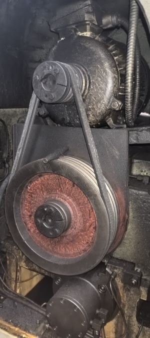 Зубофрезный полуавтомат 5В312