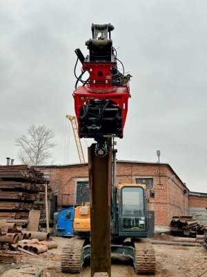 Вибропогружатель Vanguard DPD600R с боковым захватом