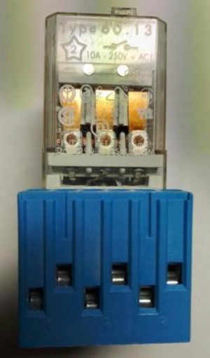 Finder 60.13 Реле 10А 250В 24VAC с колодкой FINDER 90.03