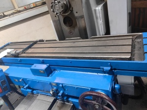 Универсальный консольно-фрезерный горизонтальный станок 6Т83-1