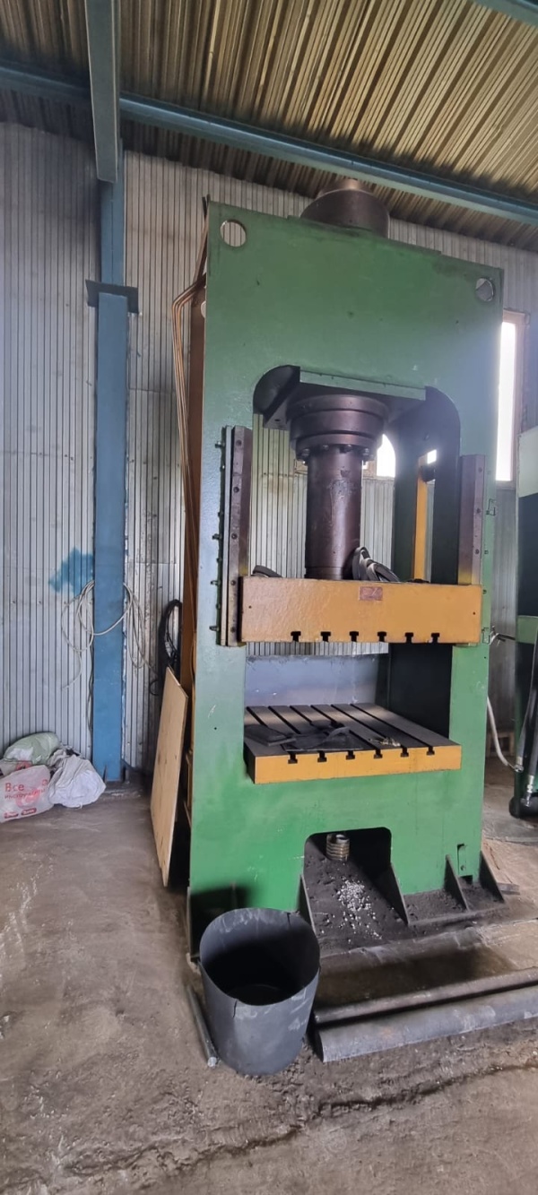 ДБ2434 - Гидравлический пресс