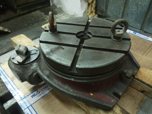 Стол поворотный диаметром 315 мм (с ручным приводом)