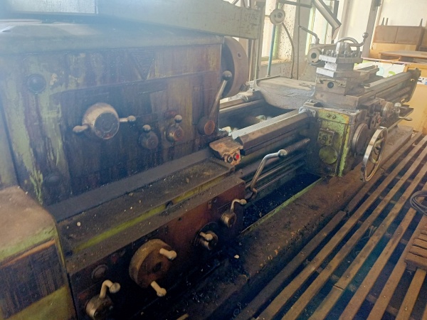 Токарно-винторезный дип 300 (163)