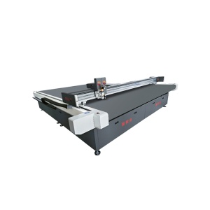 Универсальный режущий плоттер SC-3230R