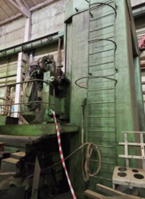 Продольно-фрезерный станок 6620