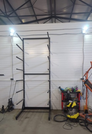 Стеллажи консольные для автостекол, бамперов и интерьера автомобиля