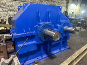 Редуктор Ц-800