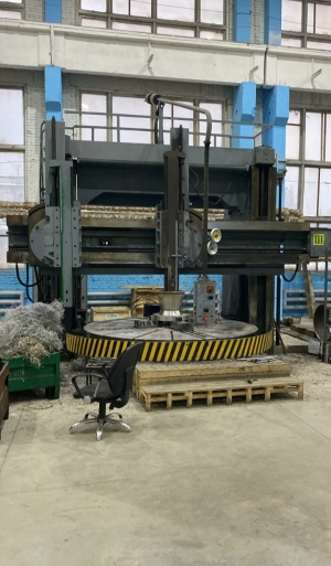 Токарно-карусельный станок 1л532