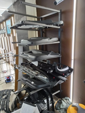 Стеллажи консольные для автостекол, бамперов и интерьера автомобиля