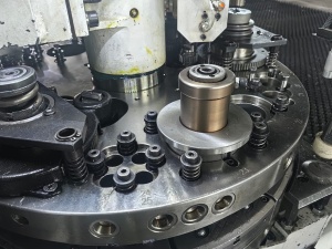 Координатно-пробивной пресс Durma ТP9 с ЧПУ