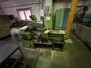 Токарный станок по металлу