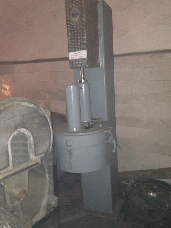 Шпигорезка вертикальная