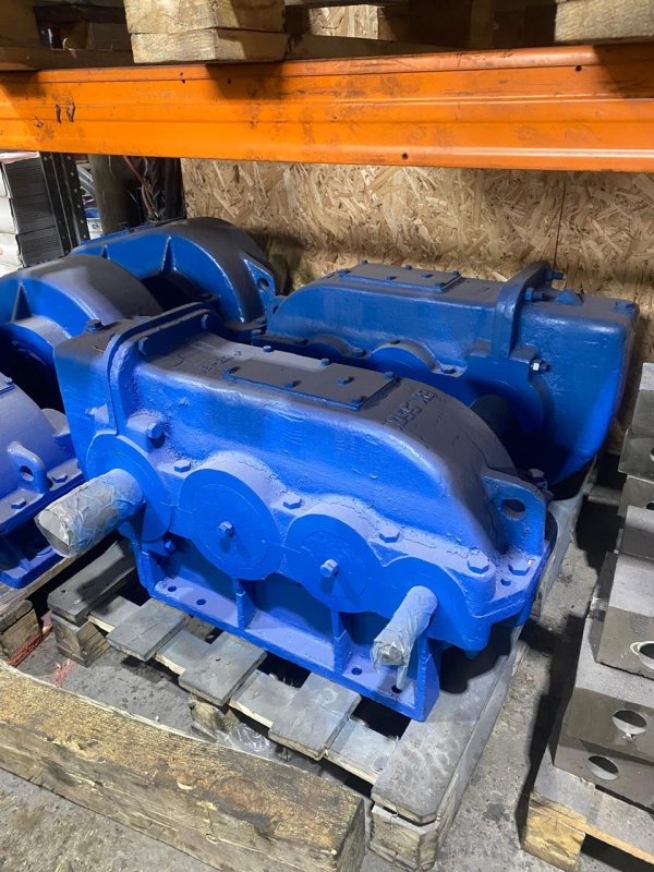 Редуктор крановый вертикальный ВК-350, ВК-475, ВК-550, ВКУ-610,ВКУ-750,ВКУ-765,ВКУ-965