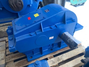 Редуктор Ц2-500