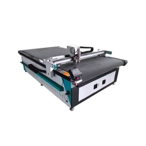 Плоттер для резки вспененного ПВХ пластика HT-1625