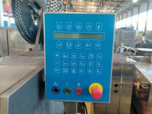 Клипсатор двухскрепочный Alpina DC 18/15