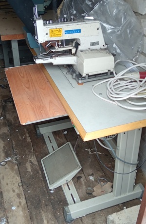 Автоматическая пуговичная машина Garudan GS-373 для этикеток