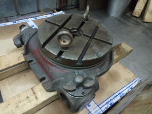 Стол поворотный диаметром 315 мм (с ручным приводом)