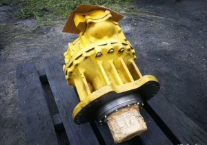 Редуктор поворота Komatsu PC-400