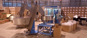 Комплект оборудования для изготовления двухкомпонентной крышки для картоновой упаковки типа “Pure Pack”, “Gable Top”, “TETRA-REX”