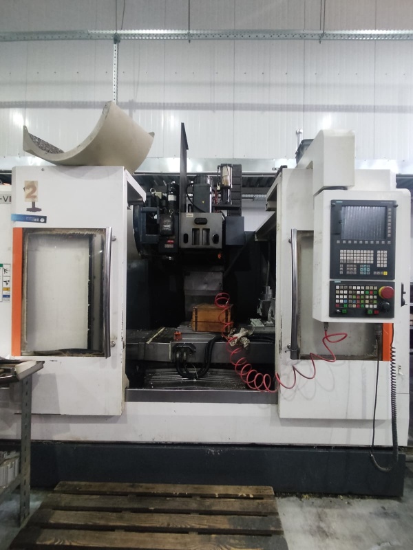 Фрезерный обрабатывающий центр с ЧПУ с поворотно наклонной осью 3+1 SK-VMC850 B