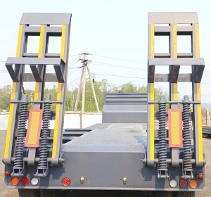 Полуприцеп-тяжеловоз гп 50тонн TONGYADA