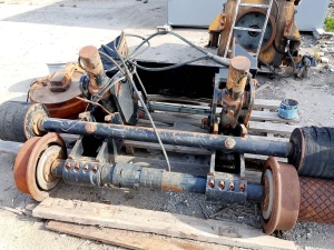 Навесное оборудование для авто для передвижения по рельсам