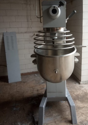 Планетарная сбивально-смесительная машина (миксер) UNIVEX SRM20 (SRMF20)