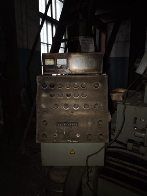 Бесцентрово-шлифовальный станок 3Е184ШВ