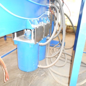 Ножницы гильотинные для резки гофрокартона нг-1600