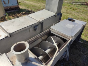 Бланширователь шнековый промышленный 1