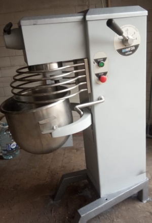 Планетарная сбивально-смесительная машина (миксер) UNIVEX SRM20 (SRMF20)