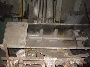 Шнеки подающий и отводящий от А9-КЧЯ