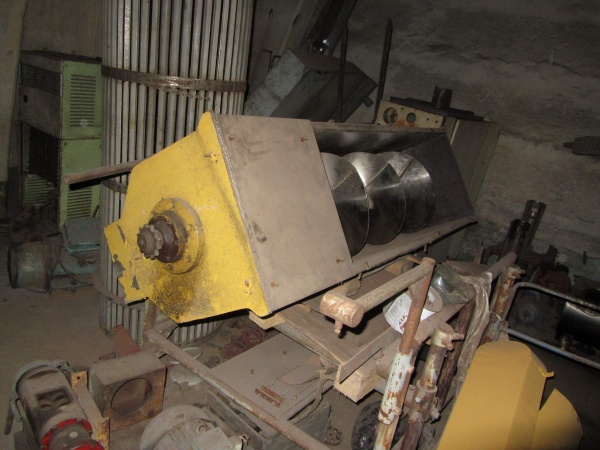 Шнеки подающий и отводящий от А9-КЧЯ