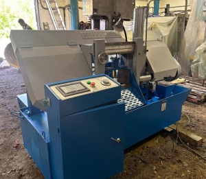 Ленточнопильный станок портального типа HUJIN GZK-4240 с ЧПУ