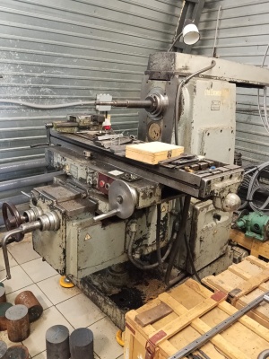 Станок 6Р82 горизонтально-фрезерный консольный