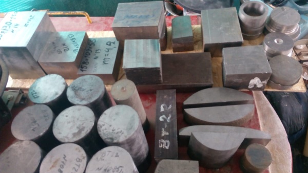 титановый прокат, титановую стружку марочную, баббит 83, олово и другое по России