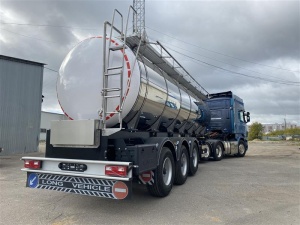 Полуприцеп пищевая цистерна на шасси 24м3