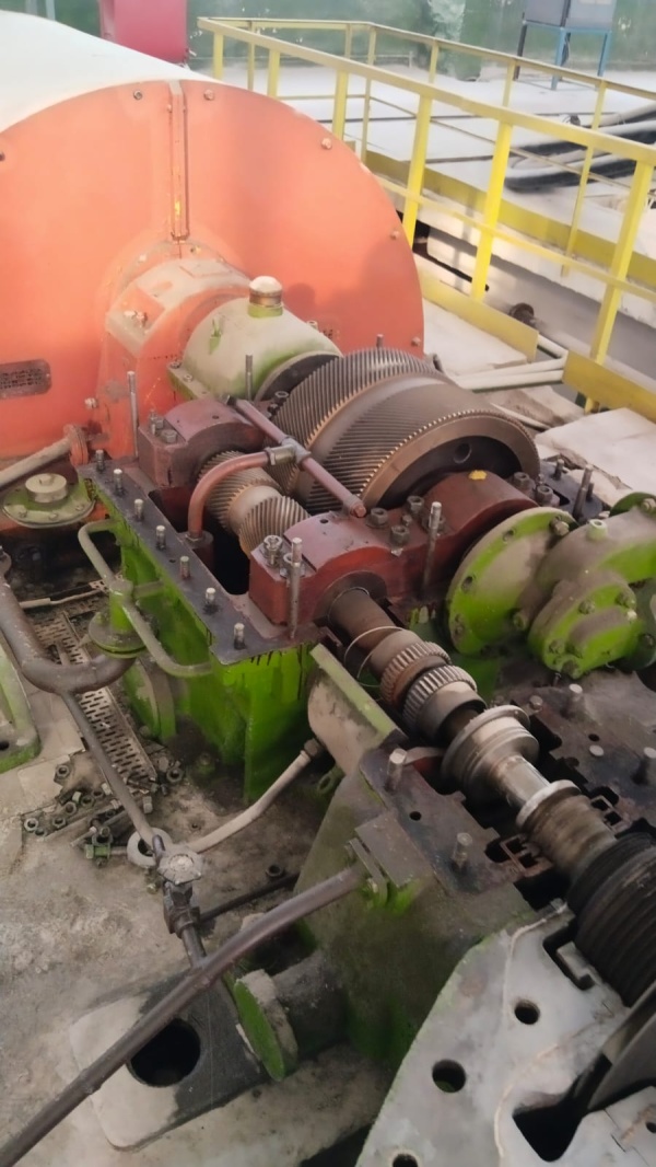 К250-61-2 центробежный компрессор