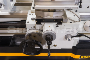 Станок токарно-винторезный C6251/1500